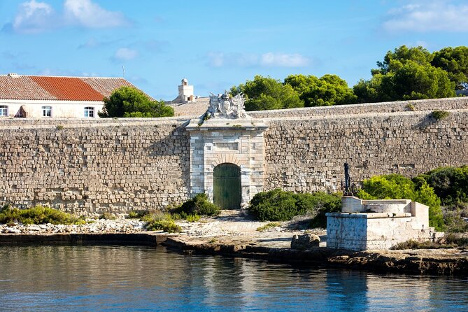 Mahon Harbour, Binibeca and Xoroi Cave Tour in Minorca - Reviews and Ratings