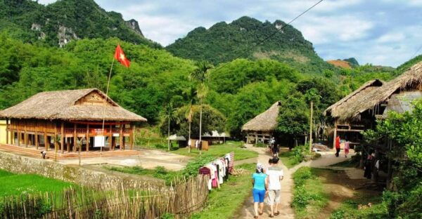 Mai Chau 1 Day With Biking - Cultural Insights