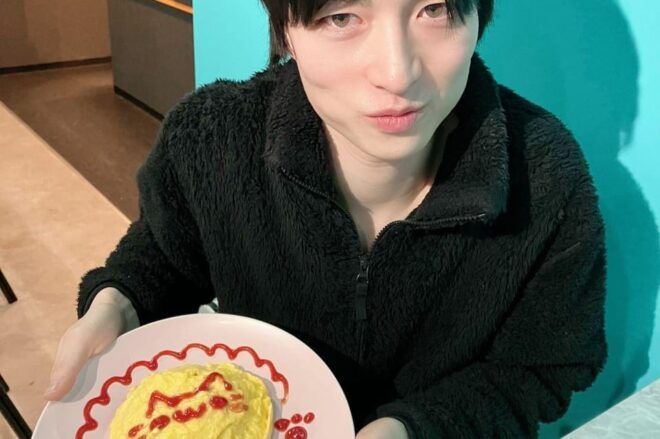 Maid Cafe Tour by Former Maid Cafe Manager - Maid Cafe History