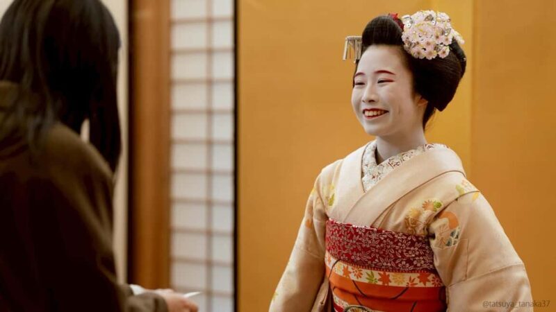 Maiko Dance and Tea Ceremony on a Noh Stage in Kyoto - Practical Details and Value