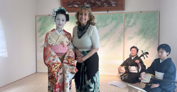 Maiko (Geisha) Performance/ Experience in Fukuoka - Good To Know