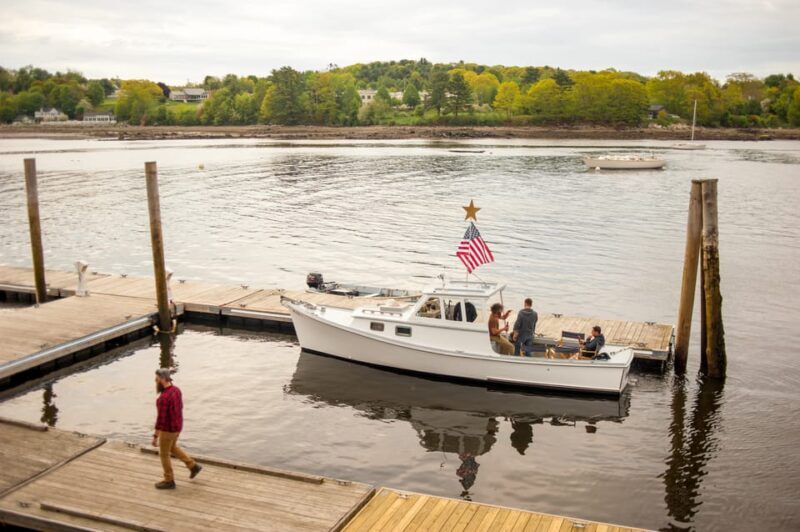 Maine: Belfast Incredible Sunset Cruise with Lobster - FAQ