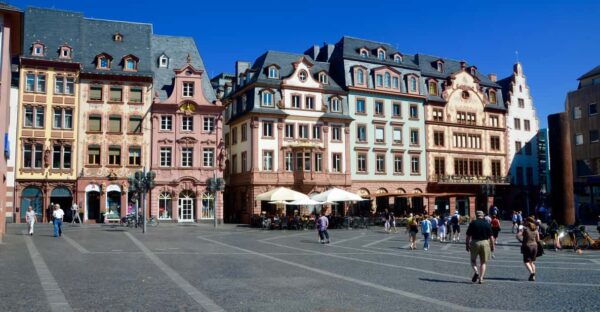 Mainz Highlights, Private Walking Tour - Local Cuisine and Wine