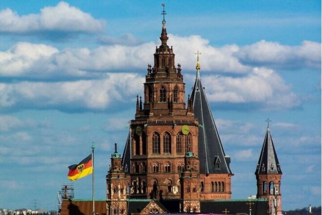 Mainz: Private Custom Tour With a Local Guide - Full Description