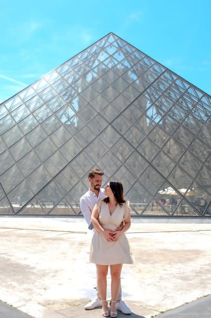 Majestic Louvre Photo Session With a Private Photographer - Professional Photographer Services