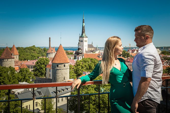 Majestic Tallinn Photoshoot Tour - Meeting and Pickup Details