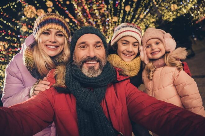 Majestic Walking Christmas Tour in Cork - Grand Parade