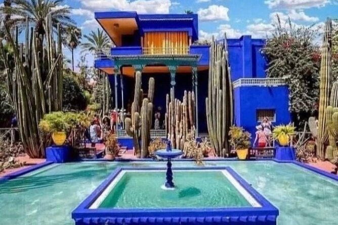 Majorelle Garden, St Laurent and Berber Museum Round Trip Ticket - Good To Know