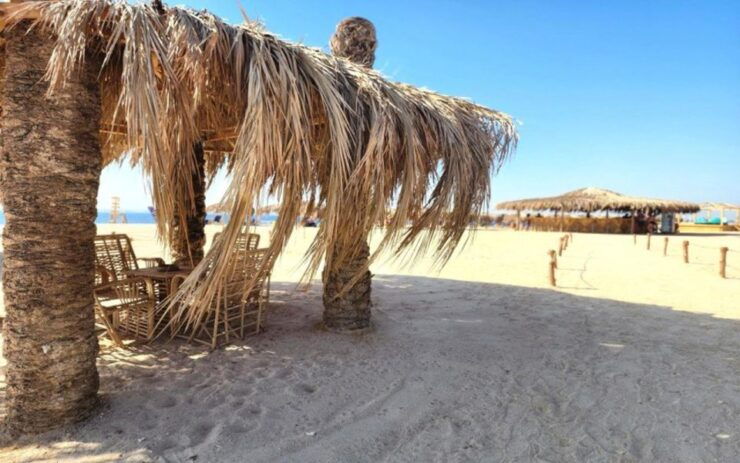 Makadi Bay: Magawish Island & Speedboat Tour With Transfers - Location Overview