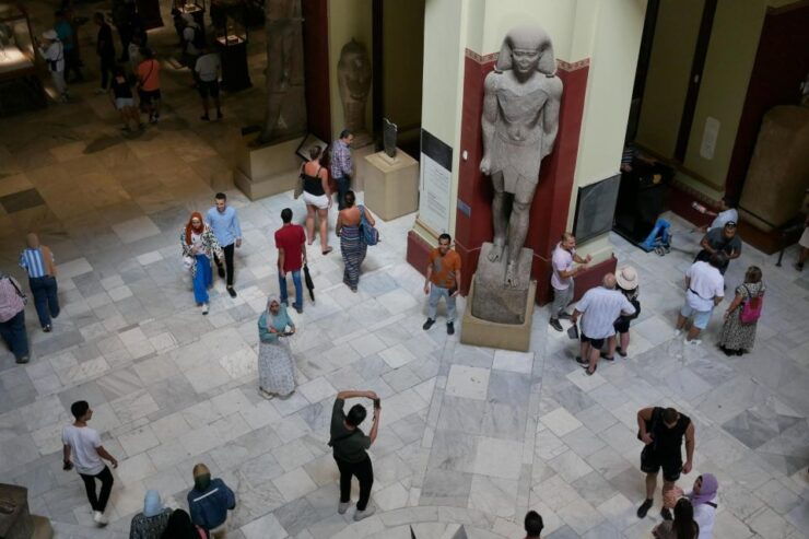 Makadi: Cairo Museum, Giza Platoue and Khufu Pyramid Entry - Booking Details