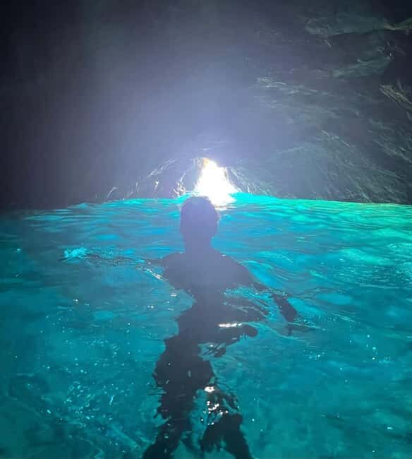 Makarska: 3 island, Cave, Cliffs, Jelsa, Lagoon, Golden Horn - Good To Know