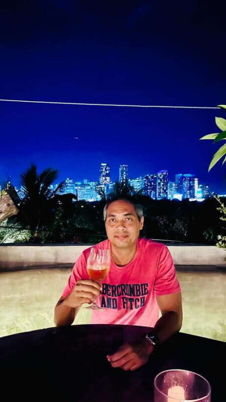Makati Rooftop Barhopping with Local Guide - Good To Know