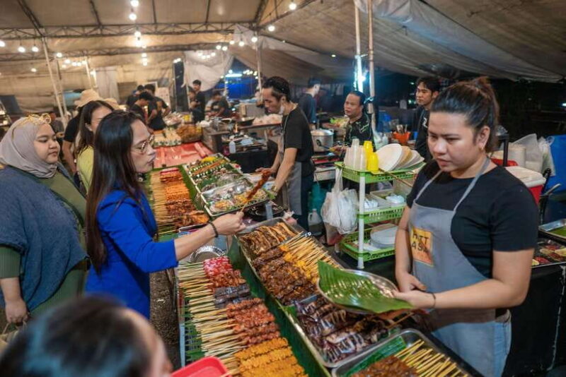 Makati Street food Tour, End with a Rooftop City View - Who Would Love This Tour?