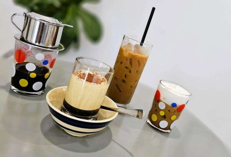 Make 3 Regions Iconic Vietnamese Coffees: Brown, Salted, Egg - Making the Brown Coffee (South)