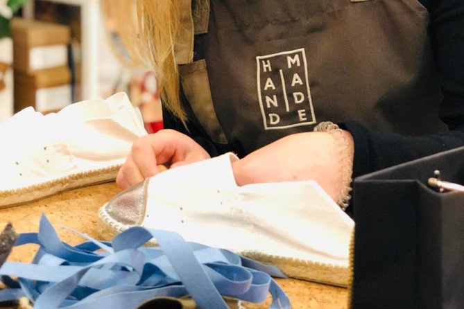 Make Authentic Espadrilles in Seville - Directions