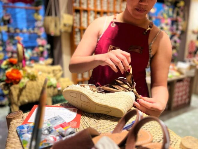 Make Authentic Espadrilles Shoes in Marbella - Inclusions
