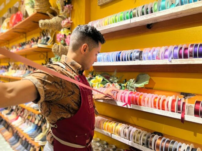 Make Authentic Espadrilles Shoes in Marbella - Meeting Point