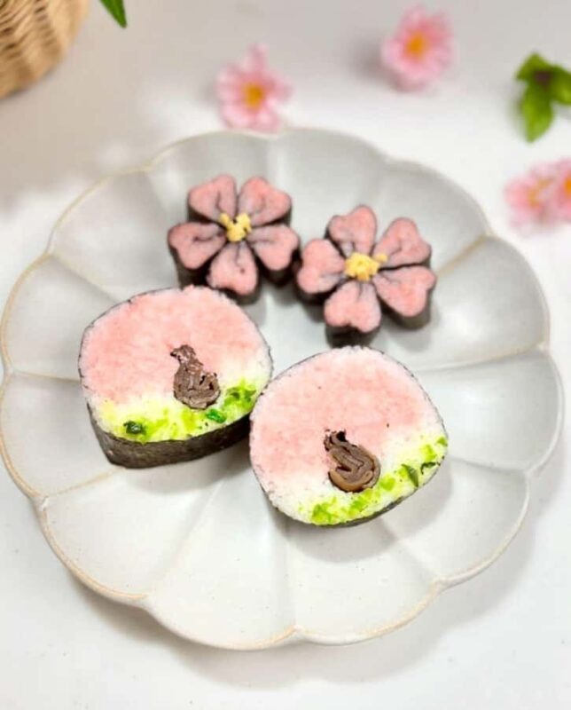 Make Decorative Sushi & Explore Japanese Culture in Fukuoka - Detailed Breakdown of the Experience