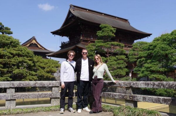 Make Oyaki Dumplings & Walk Around Zenkoji Temple in Nagano - Meeting Point and Transportation
