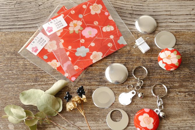 Make Unique Items With Kimono Fabric Kimono Fabric Badge Kimono Fabric Keyring - Benefits of Using Kimono Fabric for Unique Items