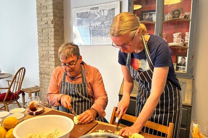 Make Valencian 'Pizza' in Ruzafa - Good To Know