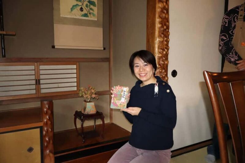 Make your Goshuin Stamp Book in Kamakura Retro Café - The Café and Crafting Session