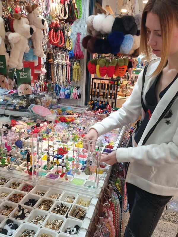 Make Your Own Beaded Necklace & Explore Dongdaemun Market - Who Should Book This Tour?