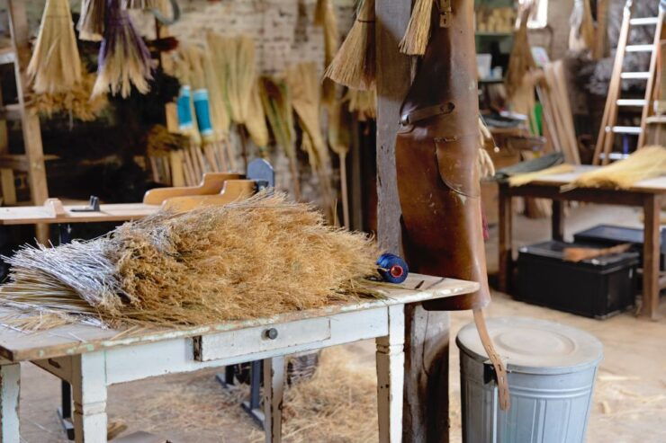 Make Your Own Keyboard Brush at a Traditional Workshop - Workshop Details