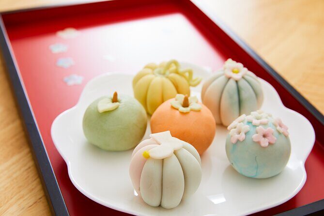 Making BeanPaste Rice Cake Experience in Seoul - Good To Know