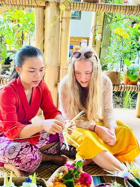 Making Canang for Daily Offering - Steps to Make a Canang
