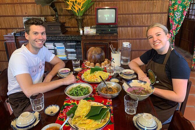 Making Mekong Style Bánh xèo Mekong Rustic Can Tho Hideaway - What Makes This Tour Special?