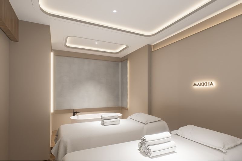Makkha Health & Spa at Calm Patong - 3rd Street in Phuket - Choosing between a 60- and 120-minute Thai massage
