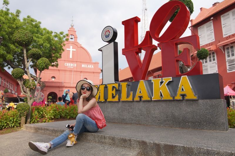 Malacca and Putrajaya Instagram Day Tour from Kuala Lumpur - Putrajaya’s Pink Mosque and broad civic views