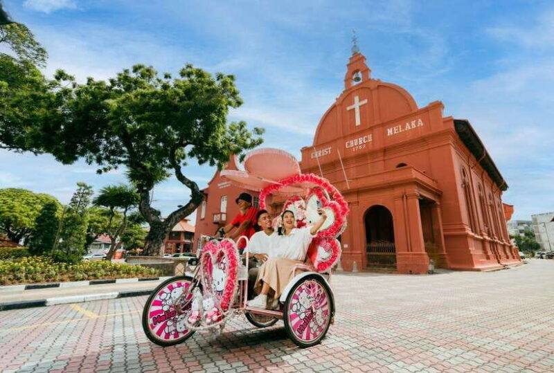 Malacca & Putrajaya Tour - Exploring Putrajaya: Malaysia’s Administrative Marvel