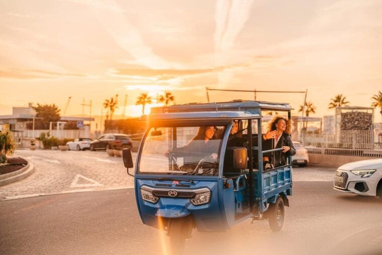 Málaga 2-Hour TukTuki Tour: Private Experience - Personalized Tour