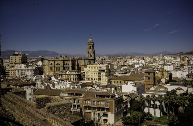 Málaga: 3-Hour Complete Walking Tour With Tickets - Booking Details