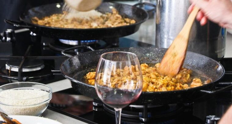 Malaga: Authentic Paella Cooking Class With Market Visit - Customer Reviews and Feedback
