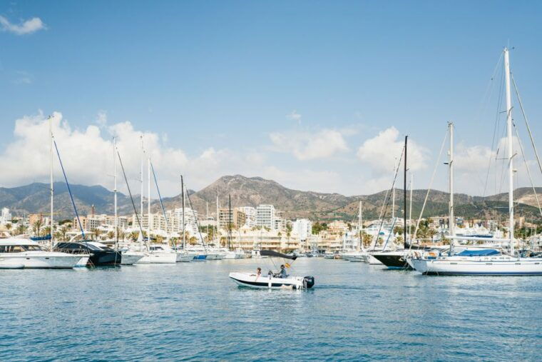 Malaga: Boat Rental Without a License for Dolphin Watching - Participant Eligibility