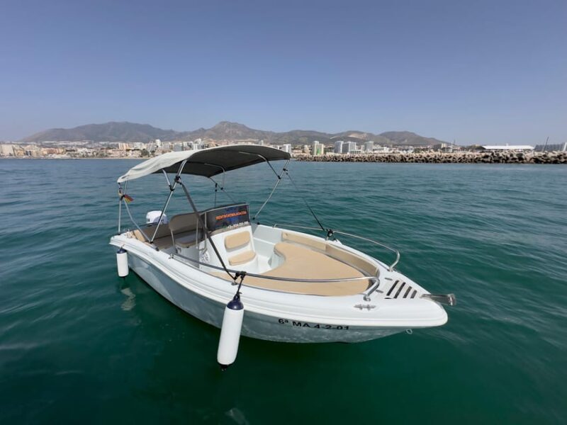 Malaga: Boat rentals without a license - FAQs