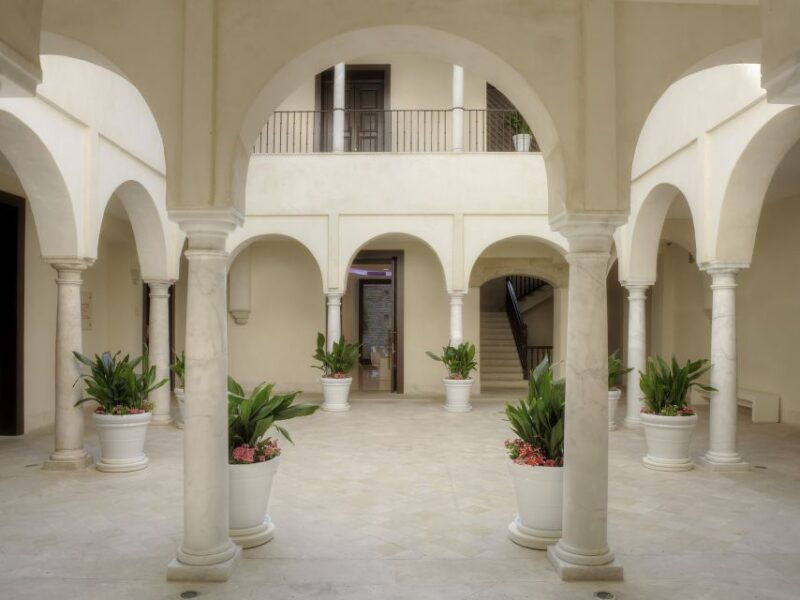 Málaga: Carmen Thyssen Museum Ticket - Museum Highlights