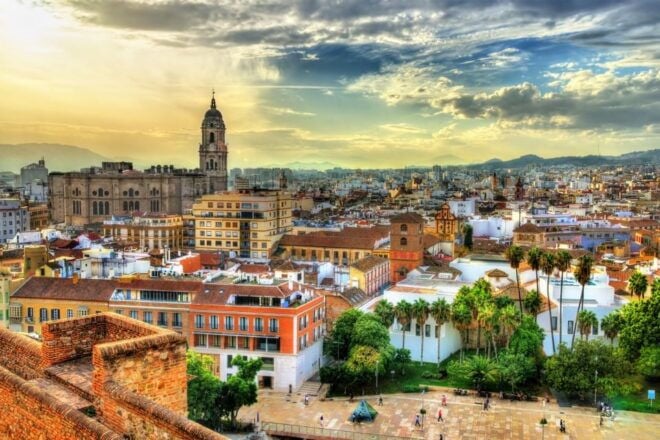 Malaga: City Exploration Game and Tour - Inclusions