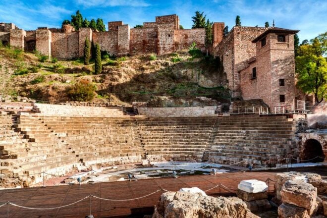Malaga: City Exploration Game and Tour - Important Information