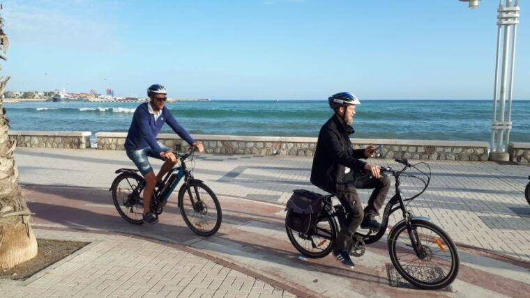 Málaga E-Bike Tour With Full Day Rental - Discovering Málagas Landmarks