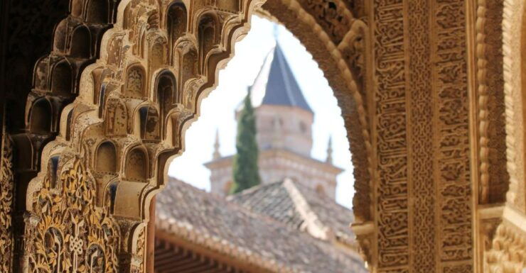 Malaga: Granada Day Trip With Alhambra, Palaces and Gardens - Activity Details