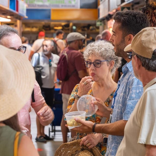 Málaga: Guided Tour and Tasting of Local Products - Tour Inclusions
