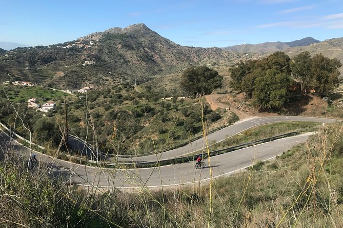 Malaga Highest Peak E-Bike Tour: White Village Olias and El Palo - Common Questions