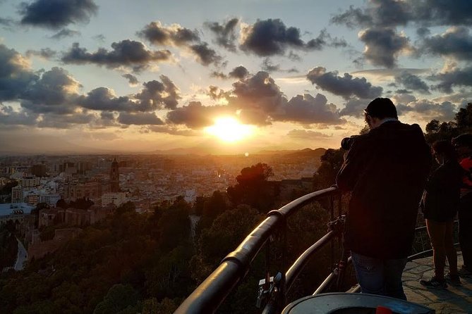 Malaga Highlights, Old Town & Viewpoints Walking Tour - Directions