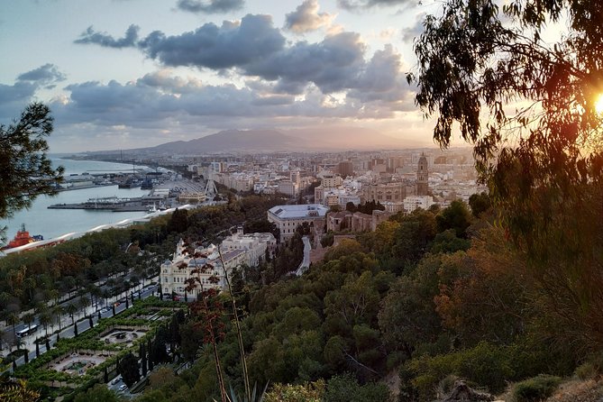 Malaga Highlights, Old Town & Viewpoints Walking Tour - Common Questions