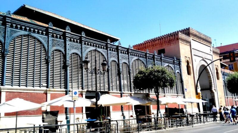 Málaga: Historic Center Private Tour With Local Guide - Good To Know
