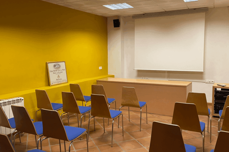 Malaga: Honey Museum Entry Ticket - Accessibility